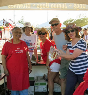  Beverly Robinson, Barbara Griffith, Jackie Mudd, Dick McConaughy, Margie Carrigan - Hot Dog Sale - July 4, 2015 - Laguna Hills
